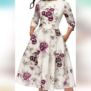 Chic Long Sleeve Floral Dress in White and Purple